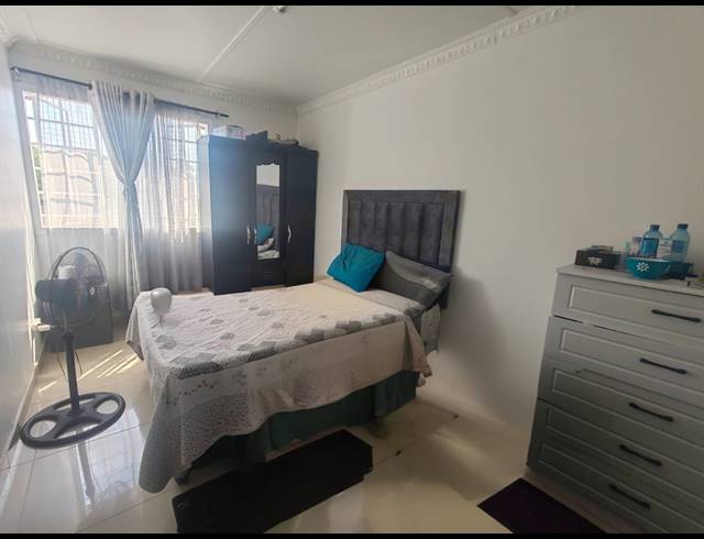 3 BEDROOM HOUSE TO LET IN STANMORE